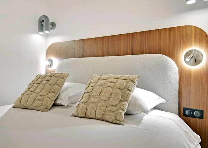 Spacious - 3bdr-6p شقة باريس